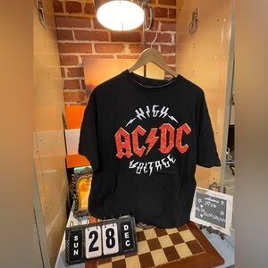 AC/DC High Voltage T Shirt Mens L Black Skull Mark of Darkness Rock Band Merch